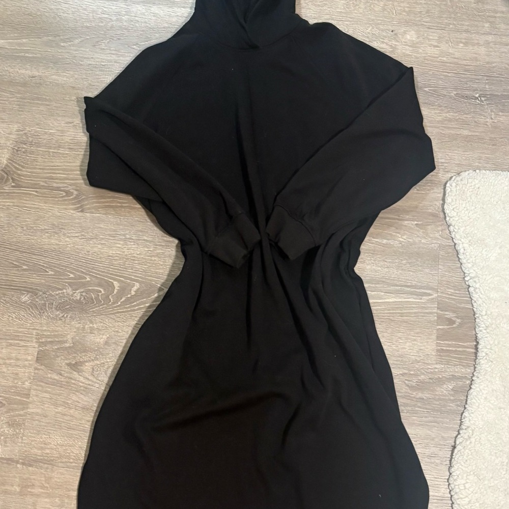 H&M Black Dress with hood and pockets super cozy